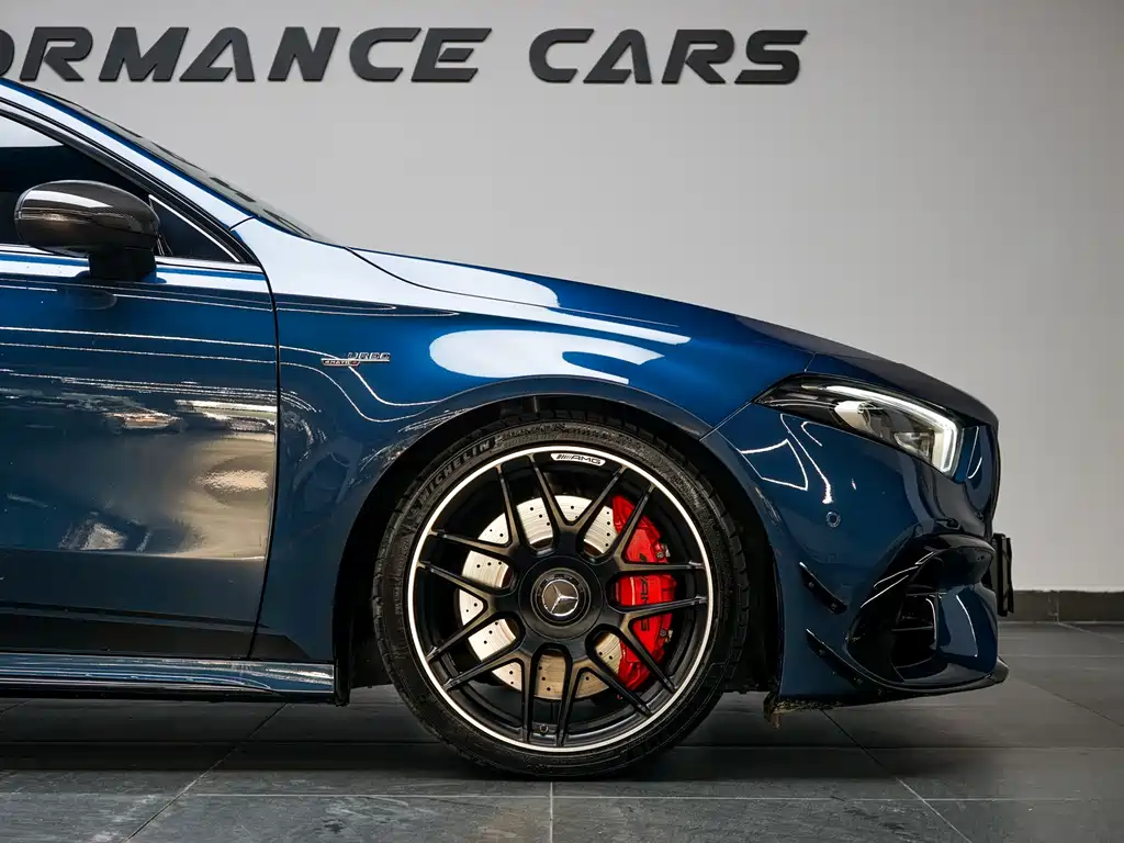 MERCEDES-BENZ  A CLASS AMG