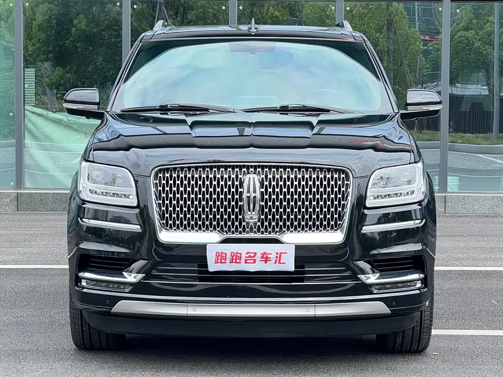 Lincoln Navigator — миниатюра 4