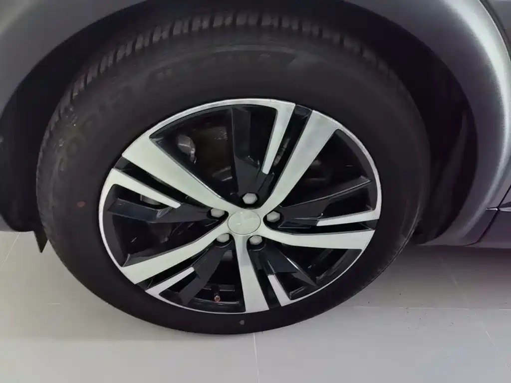Peugeot 5008 — миниатюра 23
