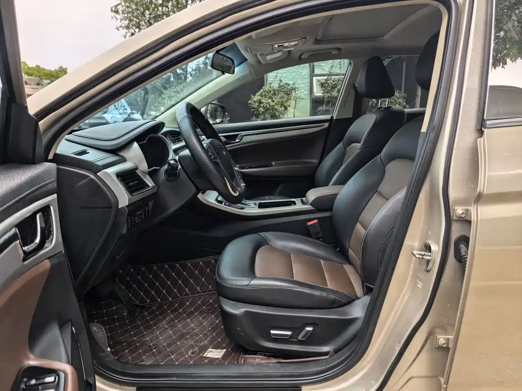 GEELY AUTOMOBILE EMGRAND GL