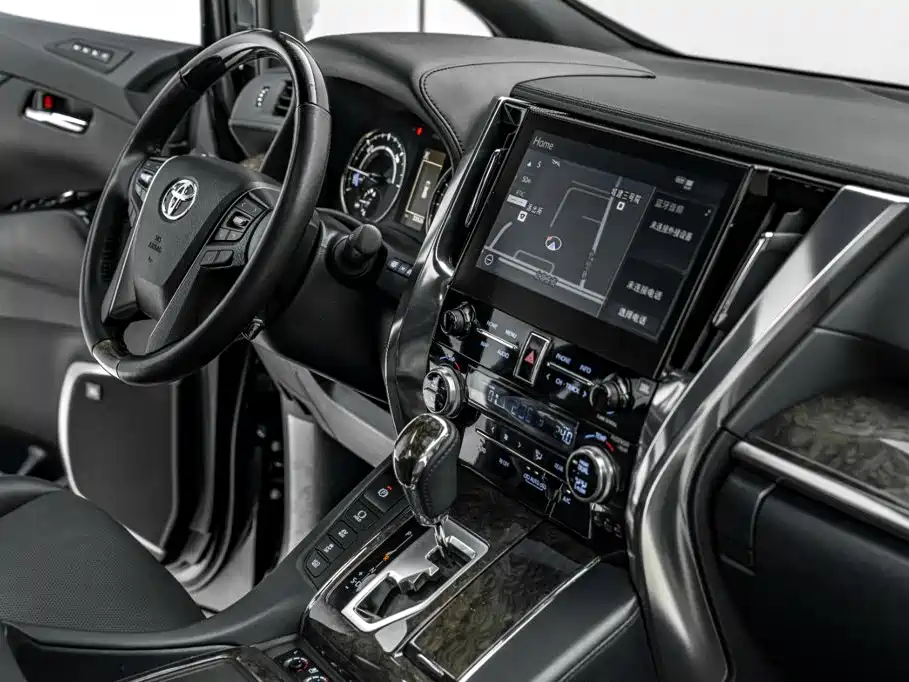 Toyota Vellfire — миниатюра 23