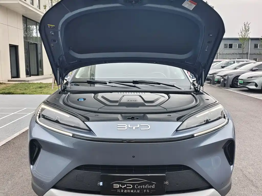 BYD Морской лев 07 DM-i — миниатюра 2