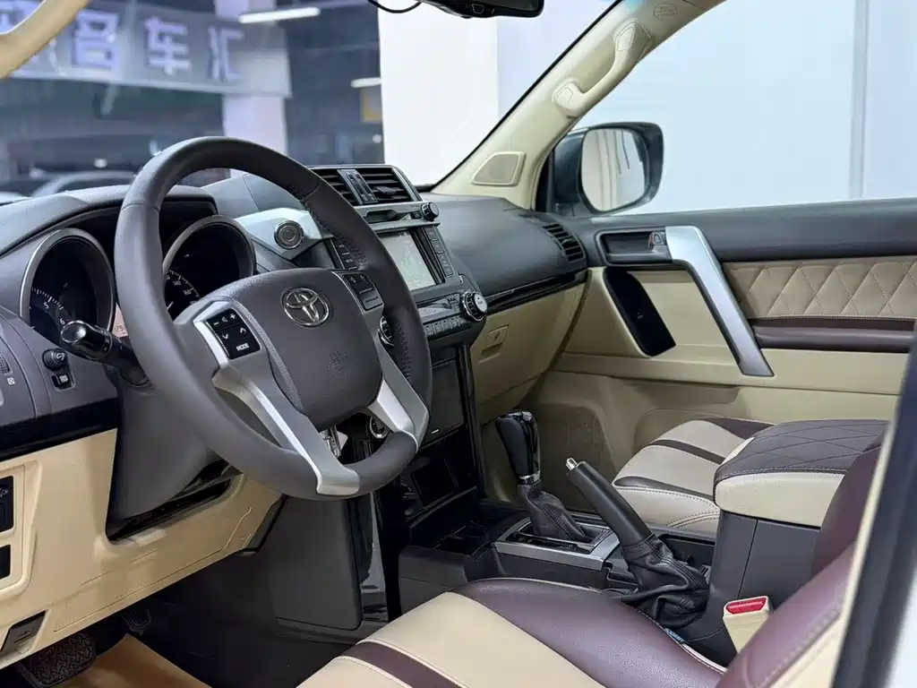 Toyota Prado (Import) — миниатюра 7