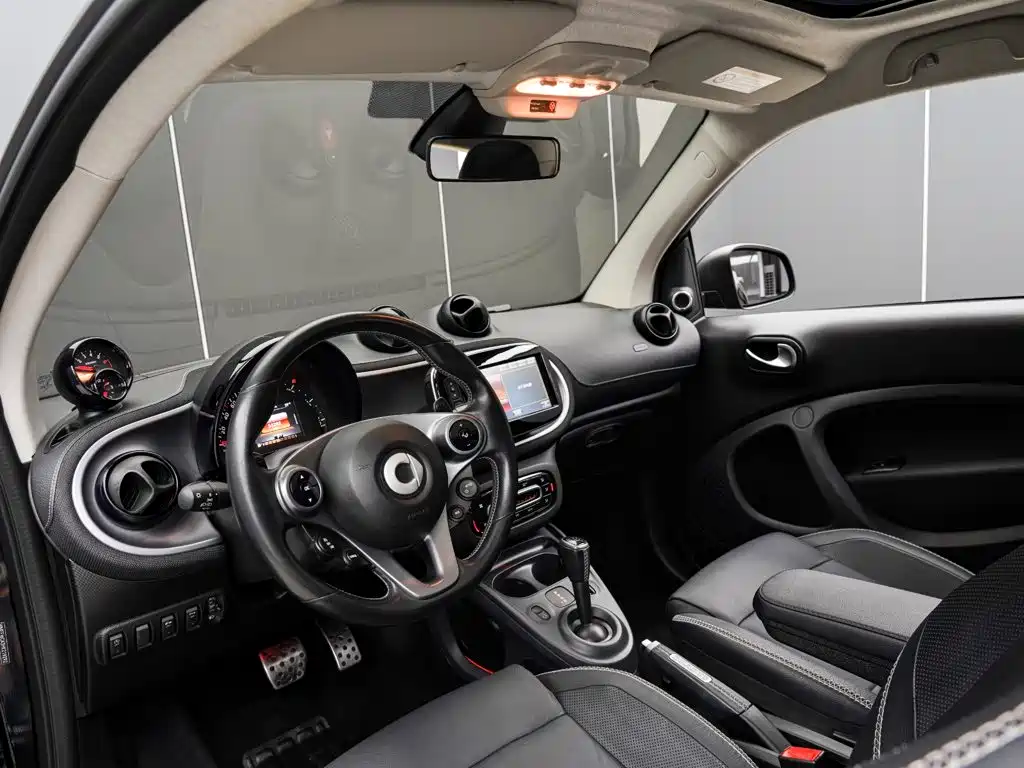 Brabus Smart Fortwo — миниатюра 11