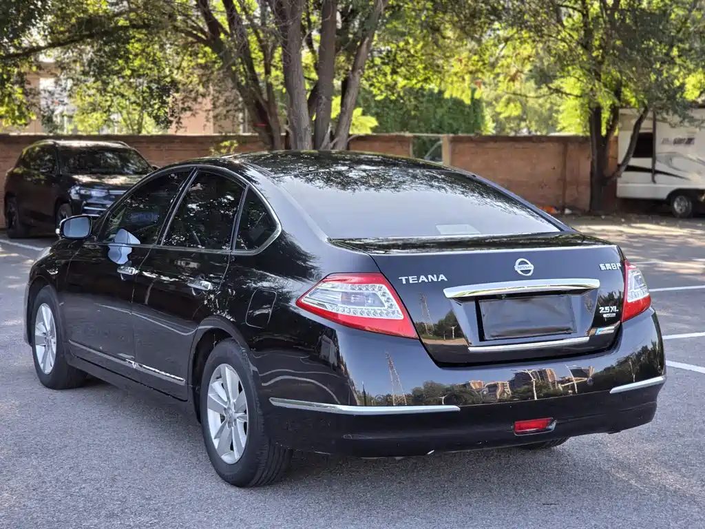 Nissan Teana — миниатюра 4