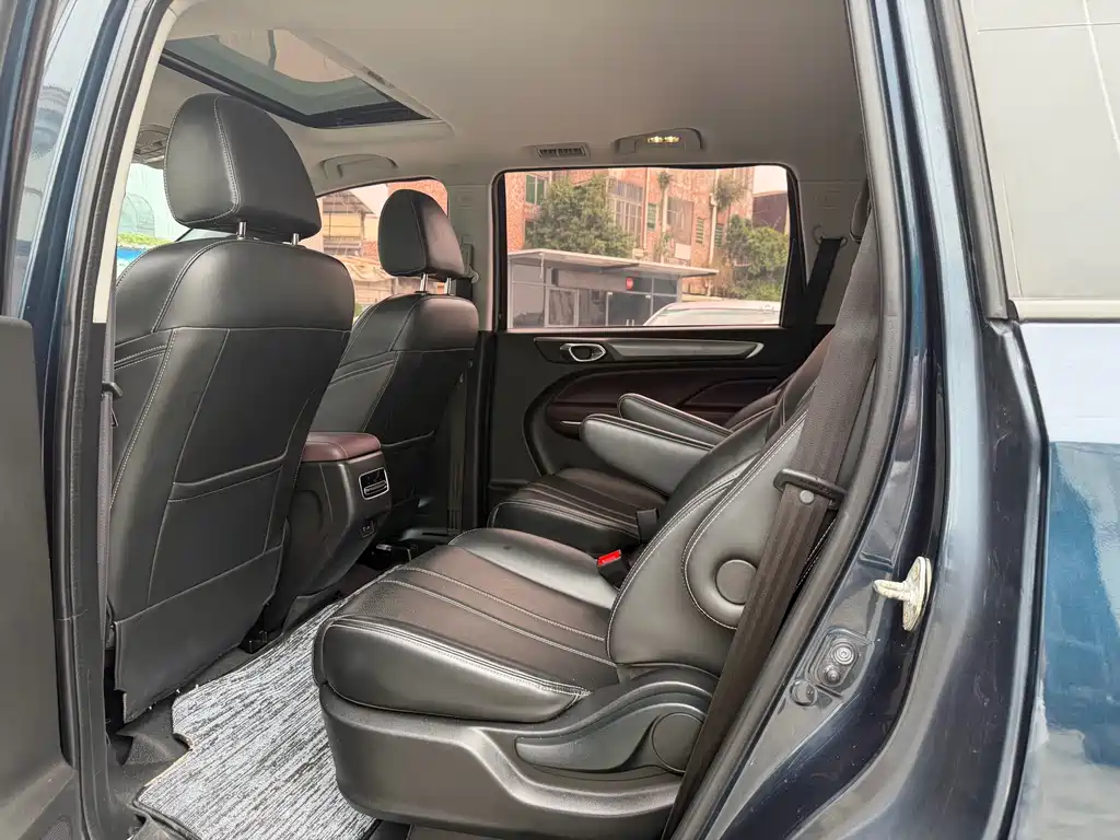 GAC Motor Trumpchi M6 — миниатюра 8