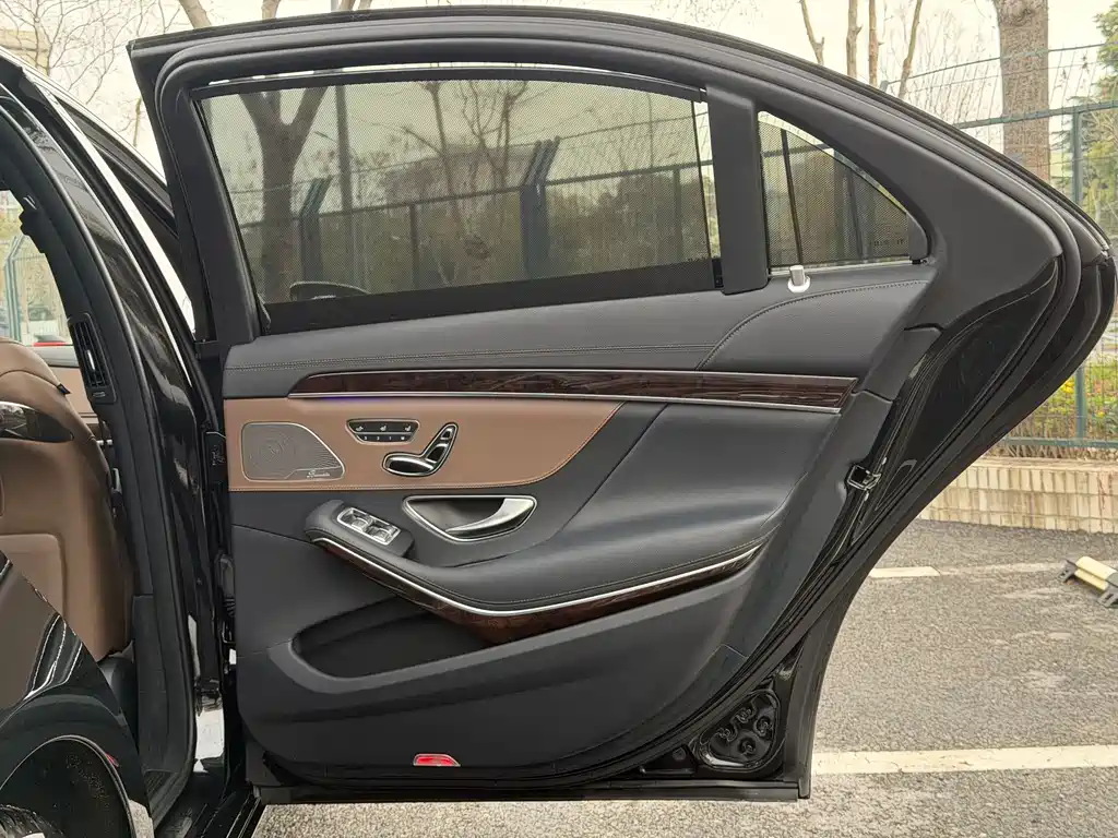 MERCEDES-BENZ S CLASS