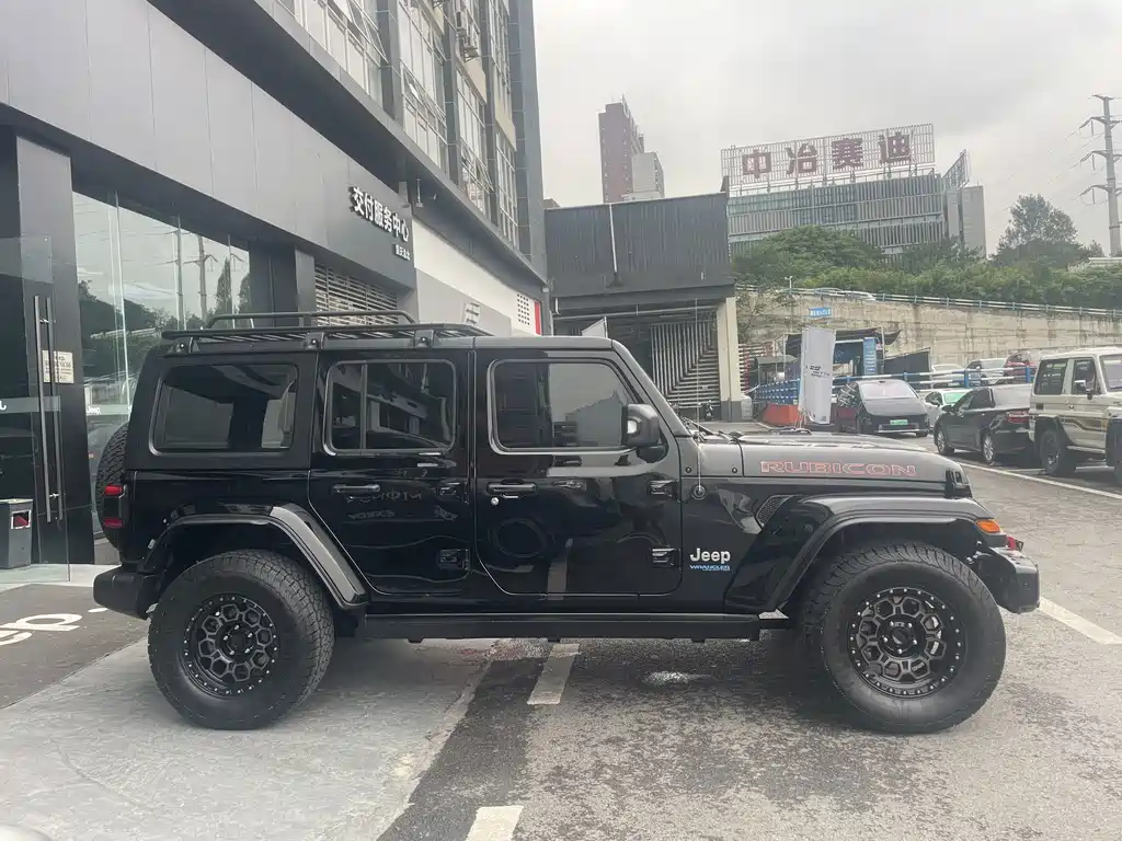 Jeep Wrangler PHEV — миниатюра 16