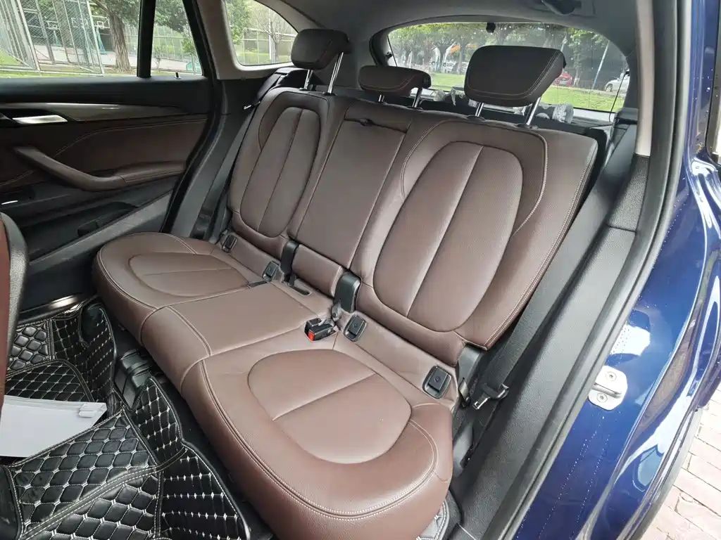 BMW X1 — миниатюра 11