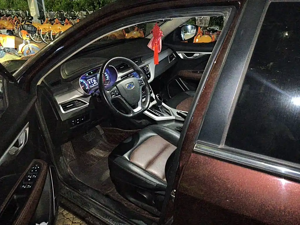 Geely Vision — миниатюра 8