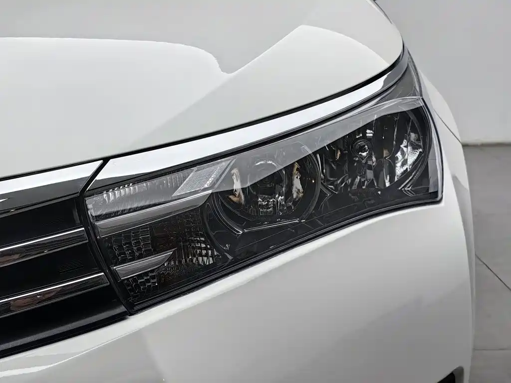 Toyota Corolla — миниатюра 7