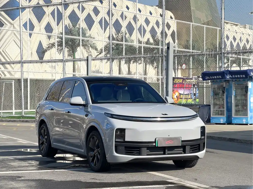 Li Auto IDEAL L8