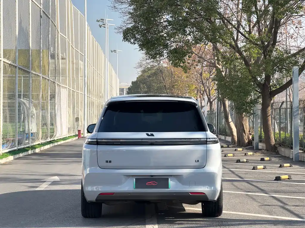 Li Auto IDEAL L8