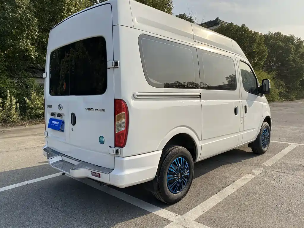 SAIC MAXUS XINTU V80