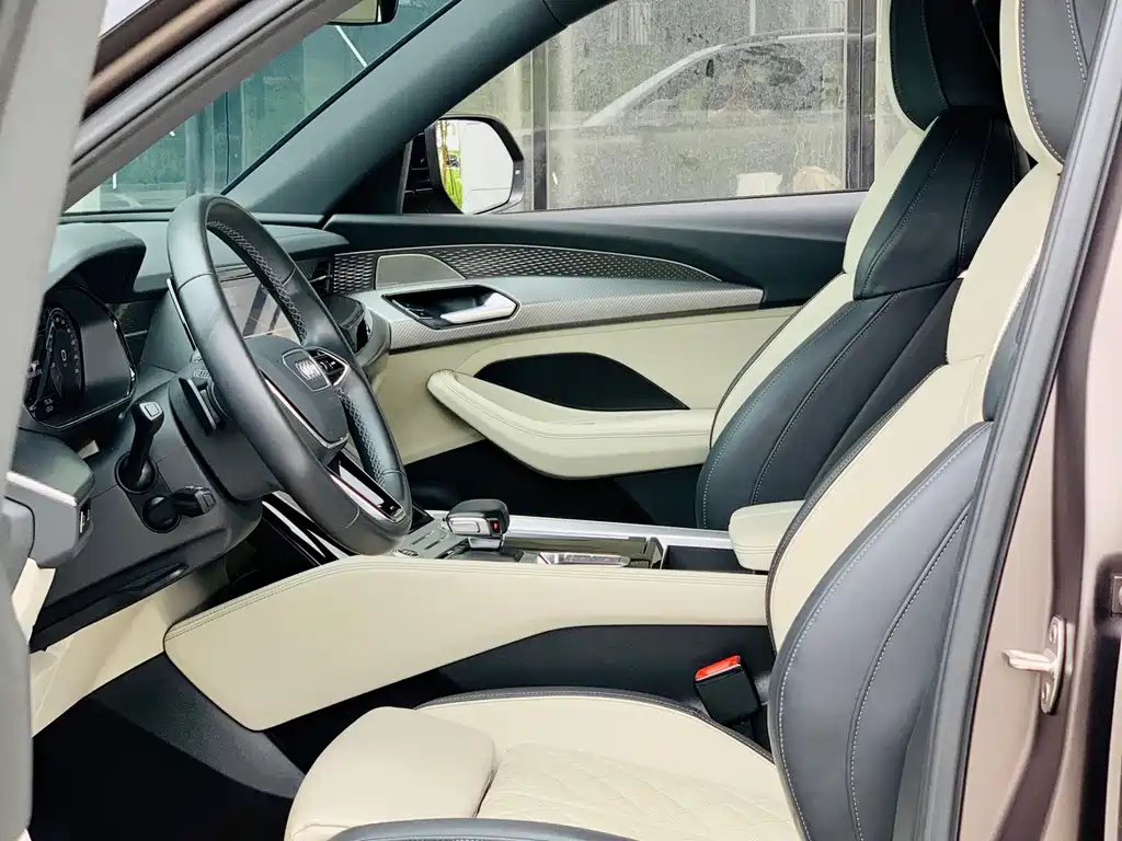 Audi Q6 — миниатюра 22