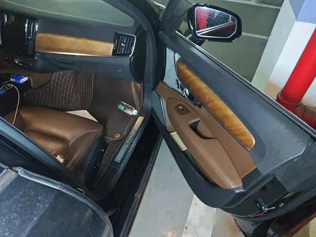 Volvo S90 — миниатюра 18