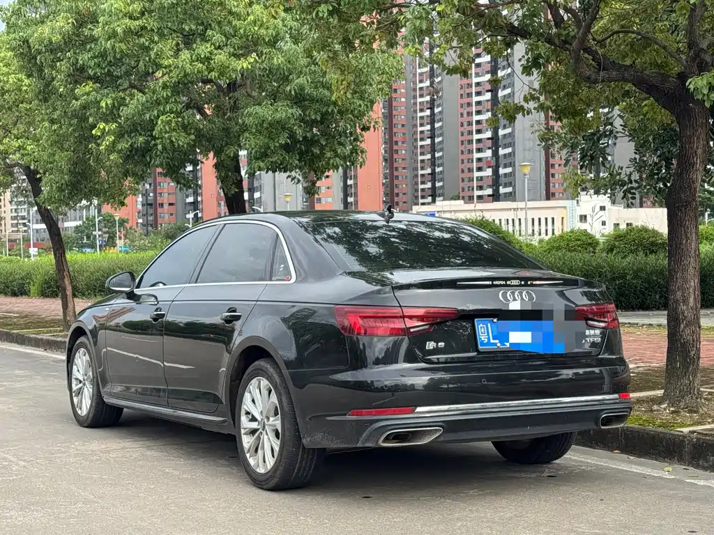 Audi A4L — миниатюра 2