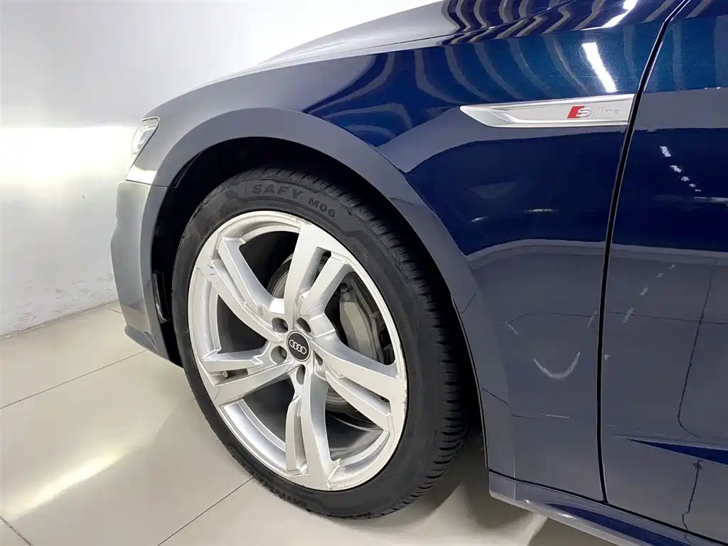 Audi A7L — фотографии объявления, Фото 19
