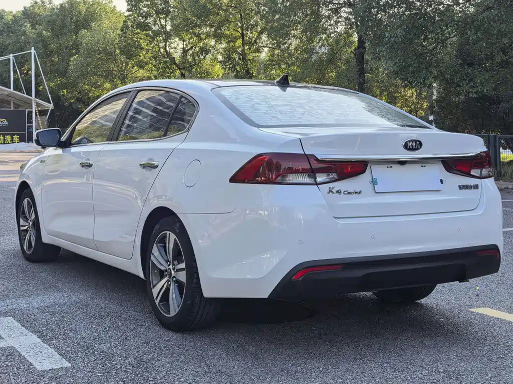 Kia K4 — миниатюра 6