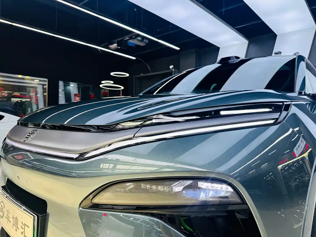 BYD Tang L - фото 22