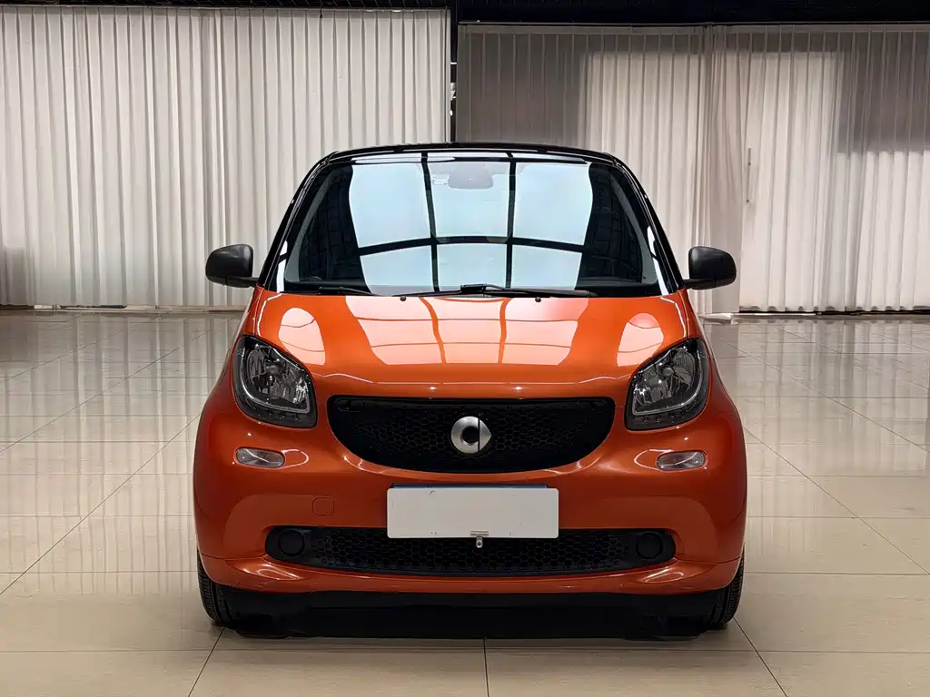 smart Smart Fortwo — миниатюра 2