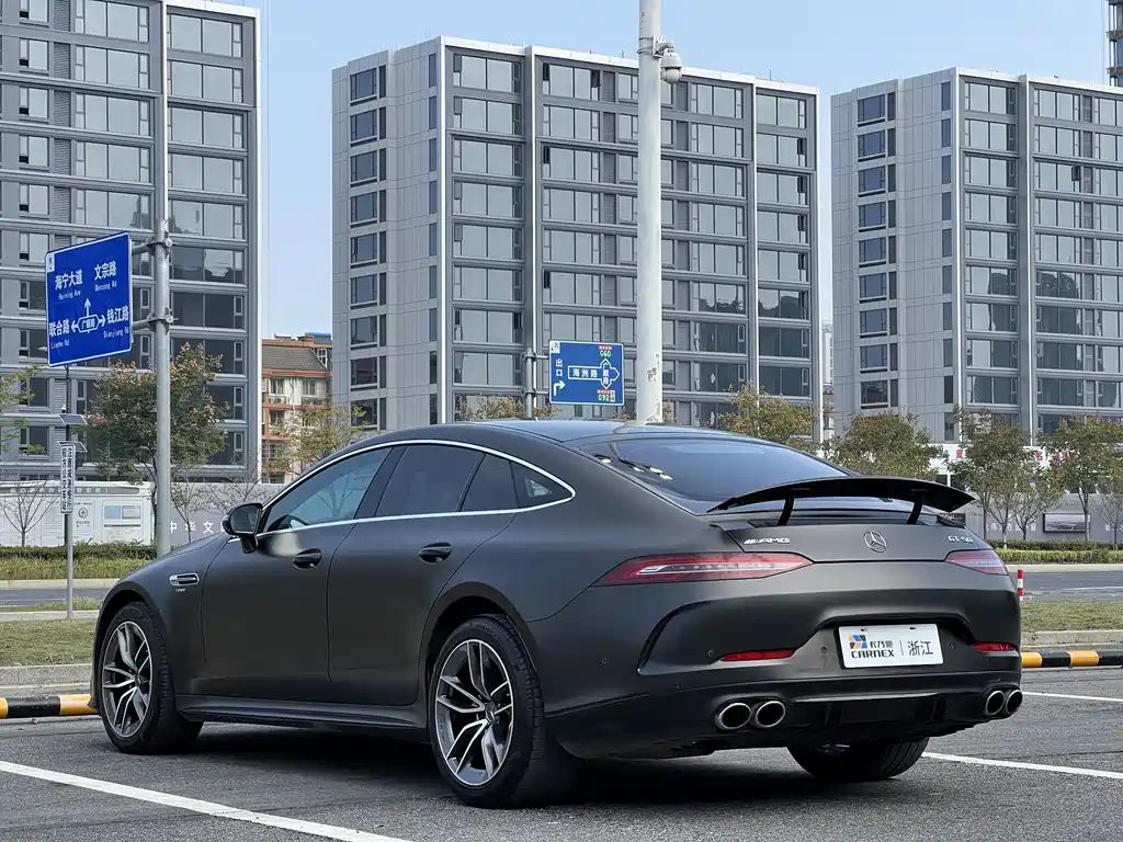 MERCEDES-BENZ AMG GT