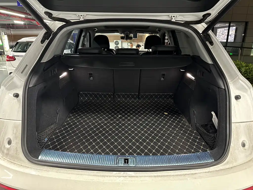Audi Q5L — миниатюра 12