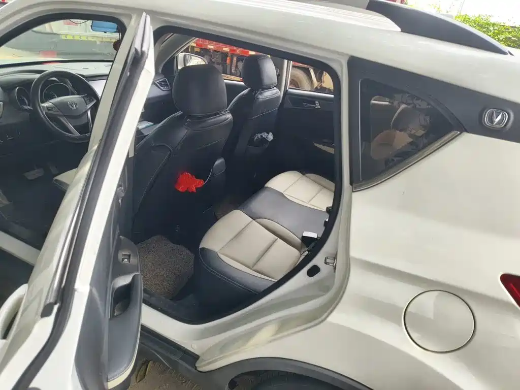 Changan CS35 — миниатюра 15