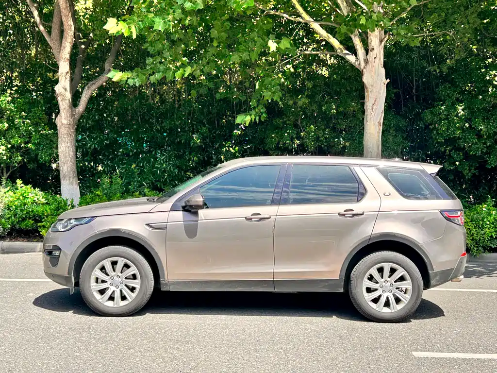 Land Rover Discovery Sport 2016 2.0T SE