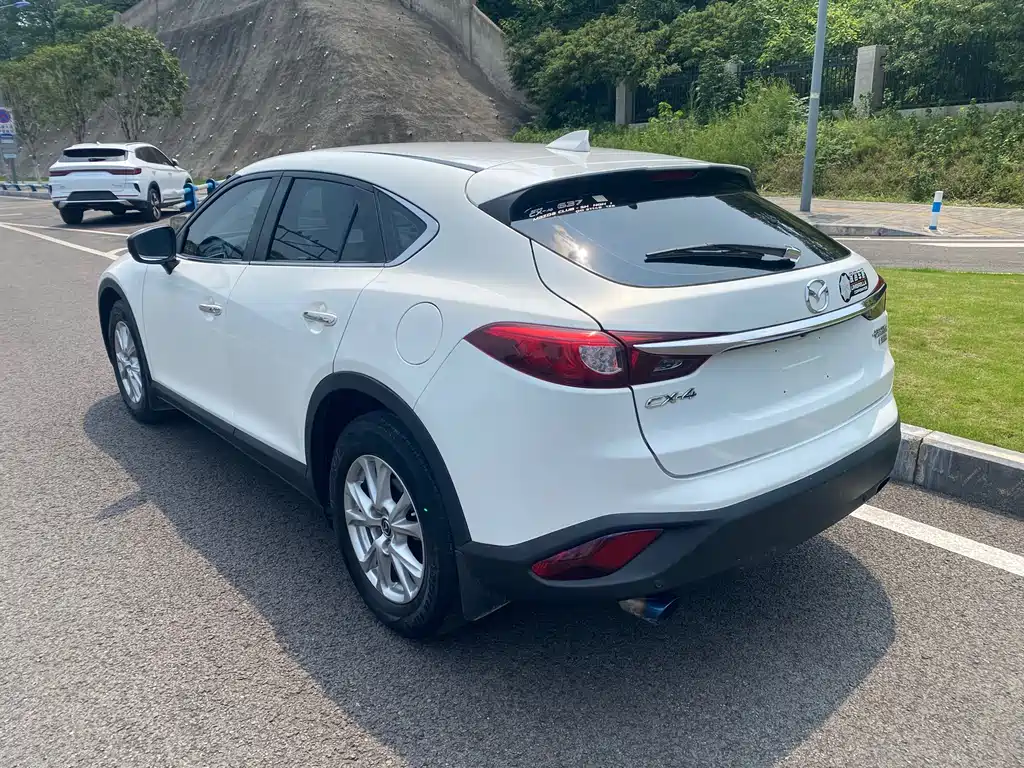 Mazda CX-4 2016 2.0L AT Lead