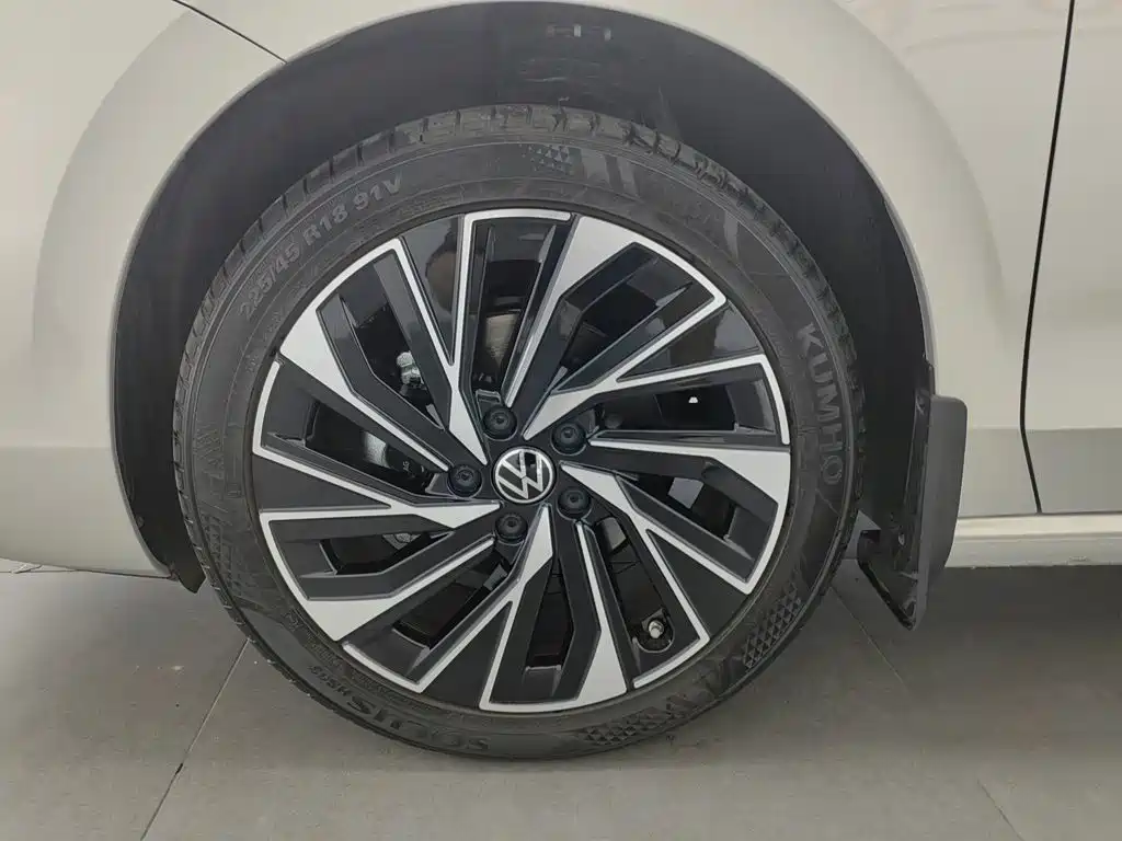 Volkswagen Sagitar id 4653770 из Китая 24