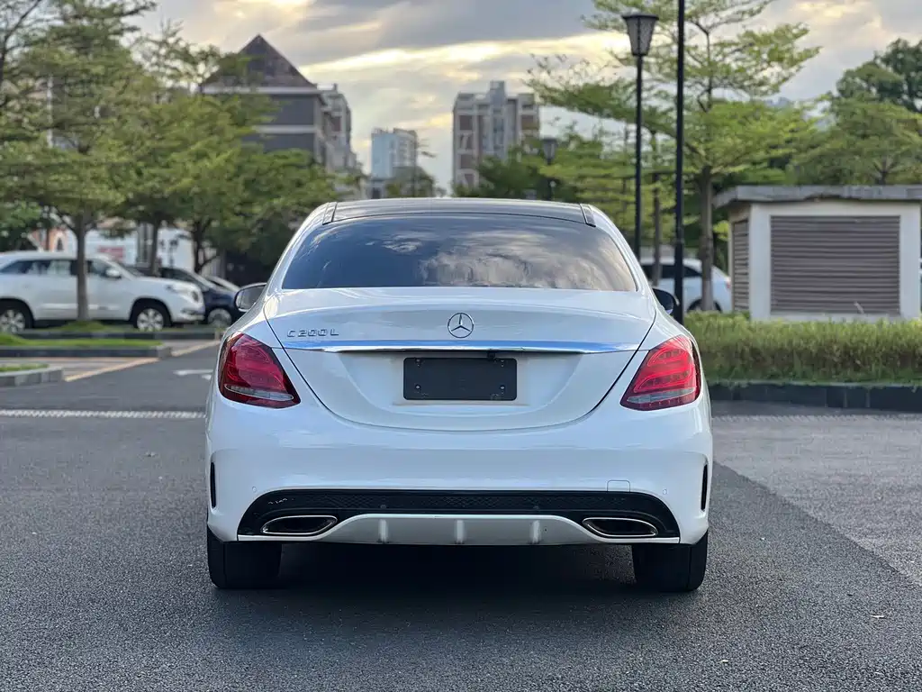 Mercedes-Benz C-Class — миниатюра 5