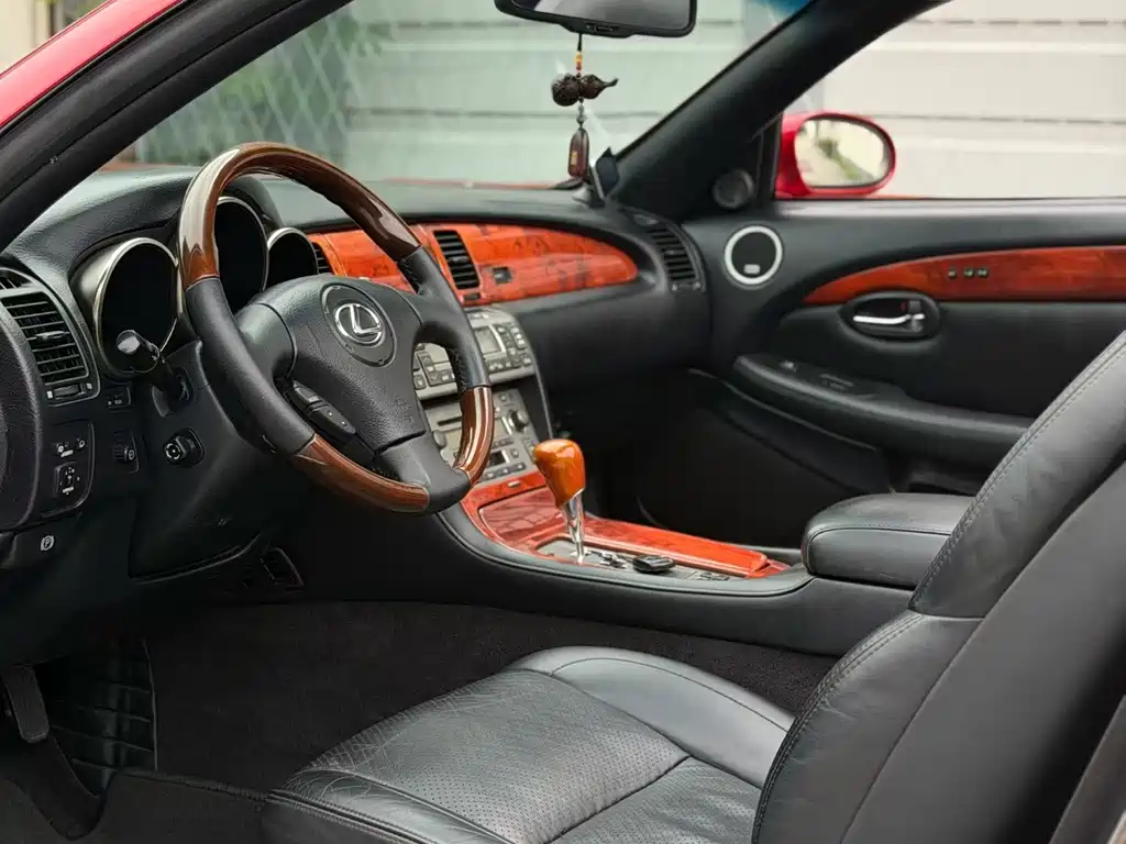 Lexus SC — миниатюра 6