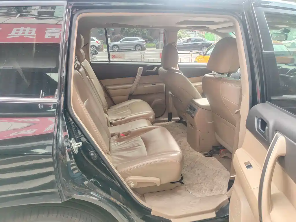 Toyota Highlander — миниатюра 5