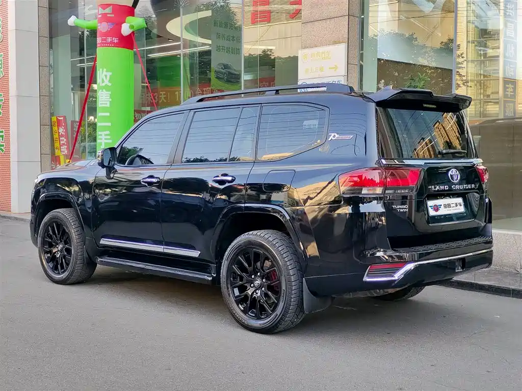 Toyota Land Cruiser 2022 3.5T GX-R