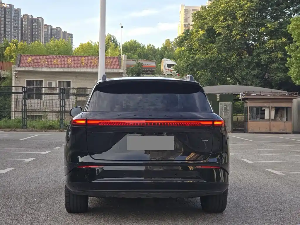 XPeng G9 — миниатюра 5
