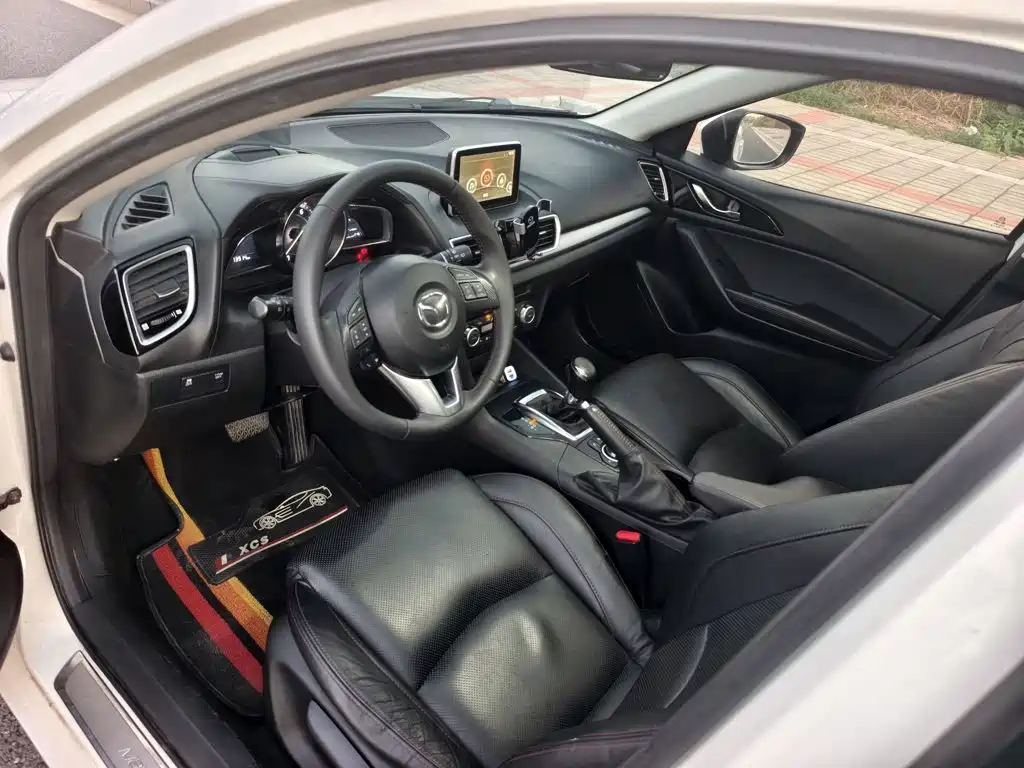 Mazda 3 Axela — миниатюра 12