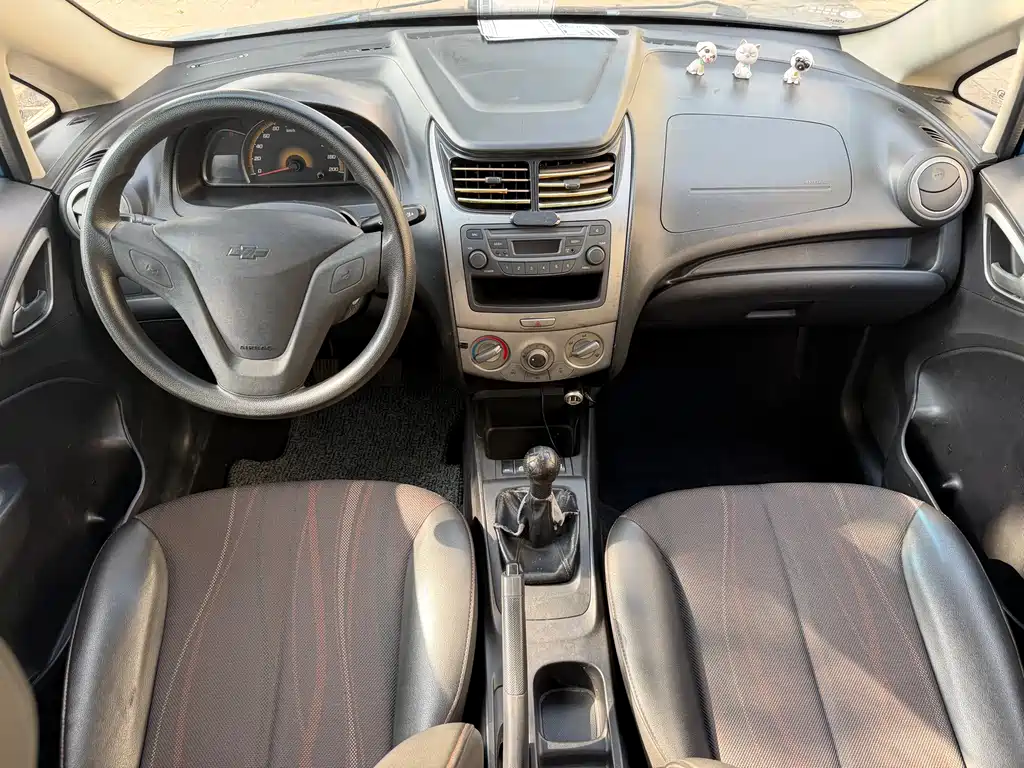 Chevrolet Sail Sedan 1.2L Manual Fashion Happiness Edition, фото 9