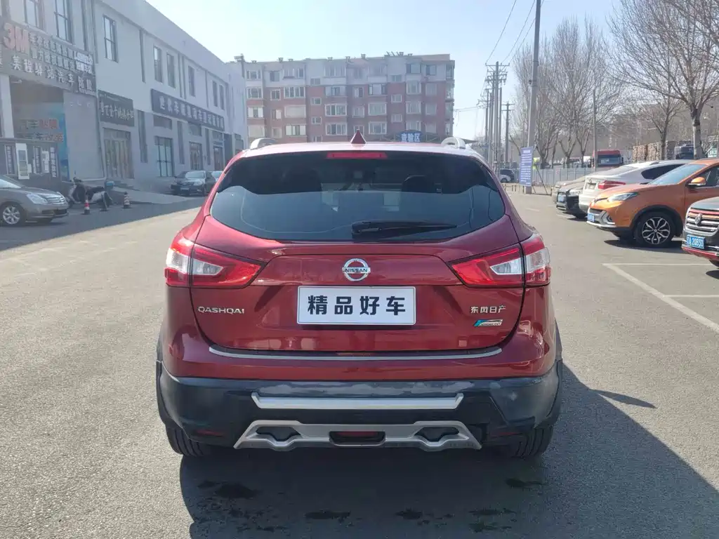 NISSAN QASHQAI