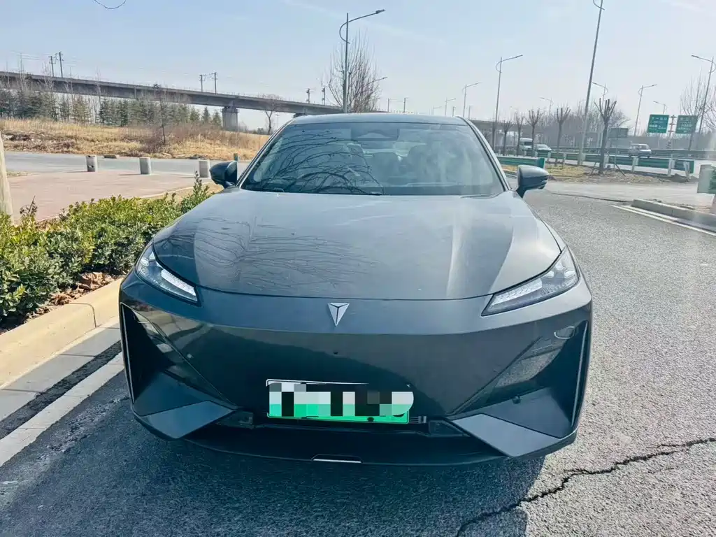 Changan Deepal DARK BLUE S07