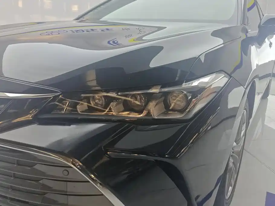 Toyota Avalon 2019 2.0L VI