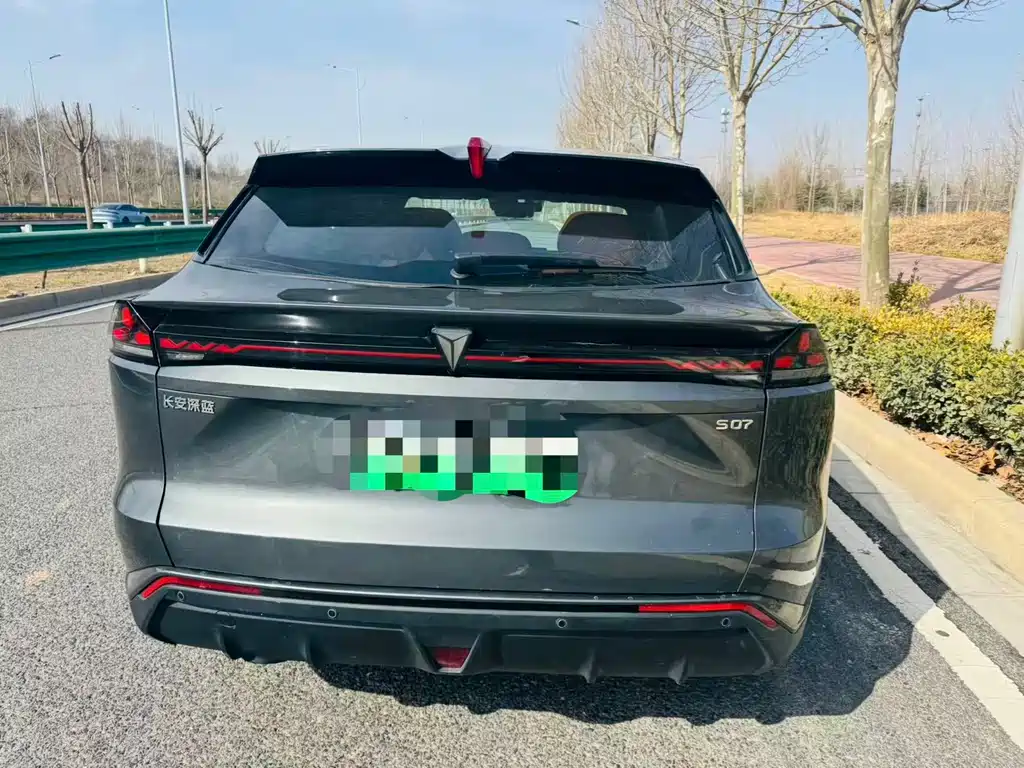 Changan Deepal DARK BLUE S07