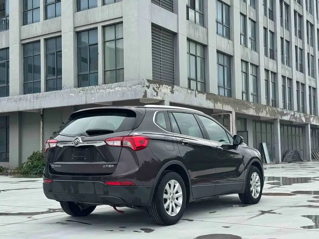 Buick Envision Plus — миниатюра 9