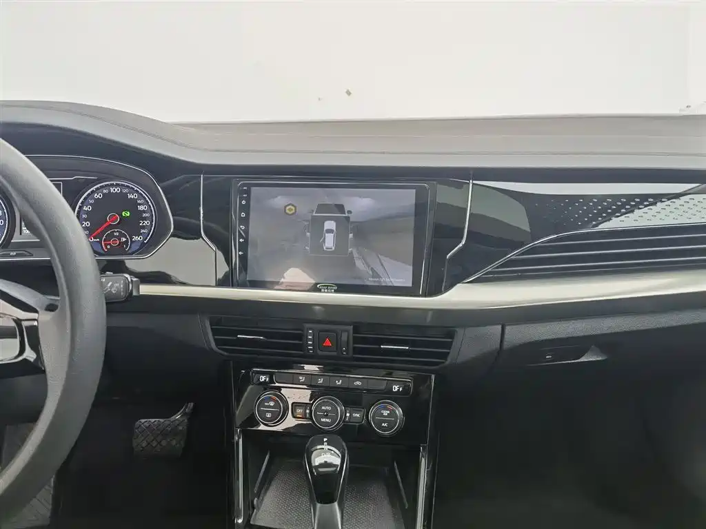 VOLKSWAGEN PASSAT NEW ENERGY