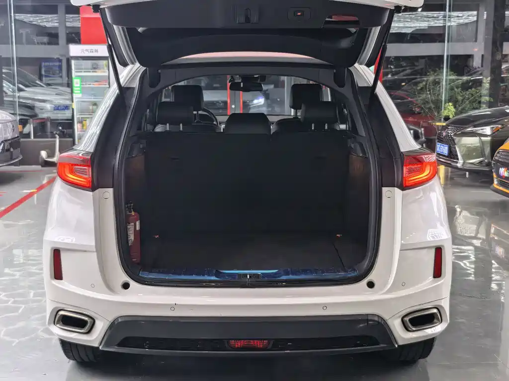Honda UR-V — миниатюра 8