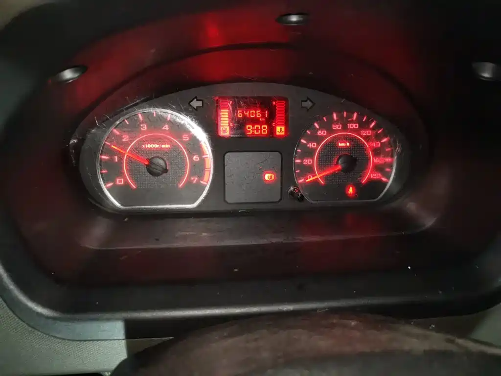 Wuling Rongguang S — миниатюра 7