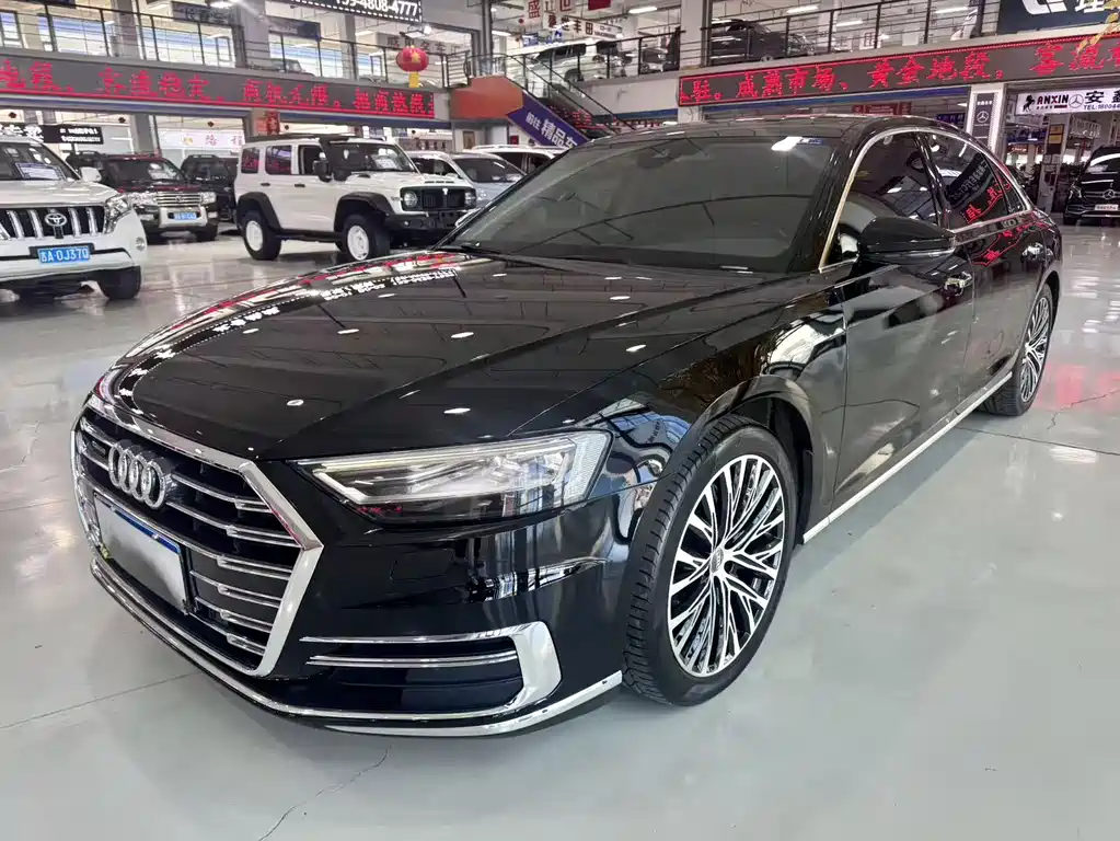 Audi A8