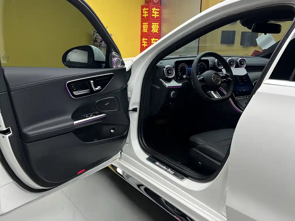 Mercedes-Benz C-Class C 2025 C 260 L Sport