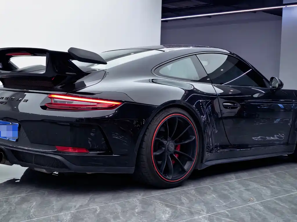 Porsche 911 2018 GT3 4.0L