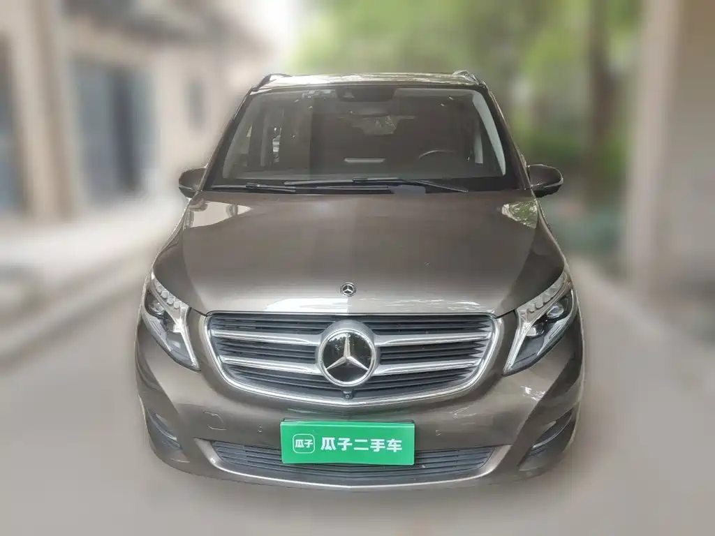 Mercedes-Benz V-Class — миниатюра 24